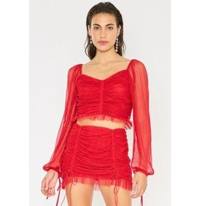 4SI3NNA the Label Hazel Crop Top